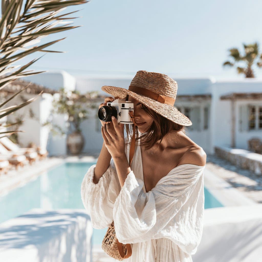 Photographing the property for the inventory